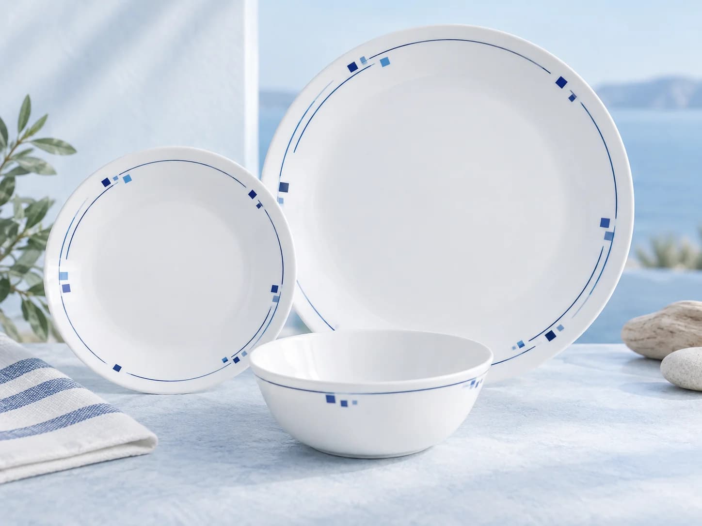 Illustrative dinnerware arrangement; see retailer for the exact product