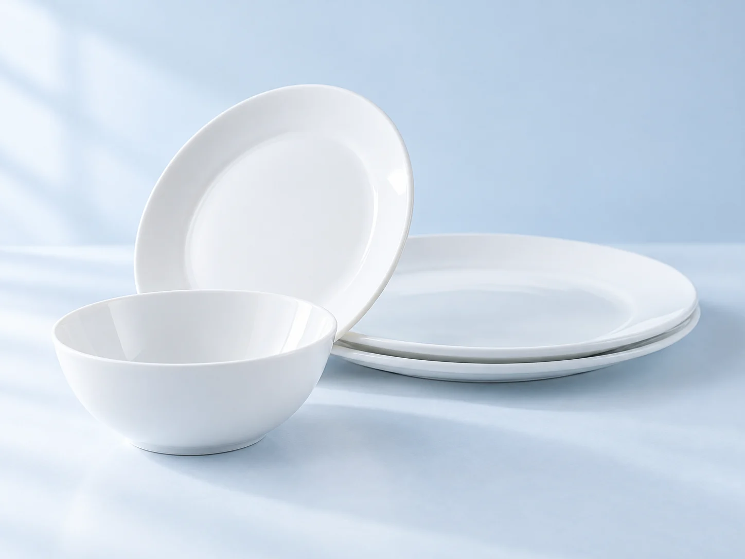 Illustrative dinnerware arrangement; see retailer for the exact product